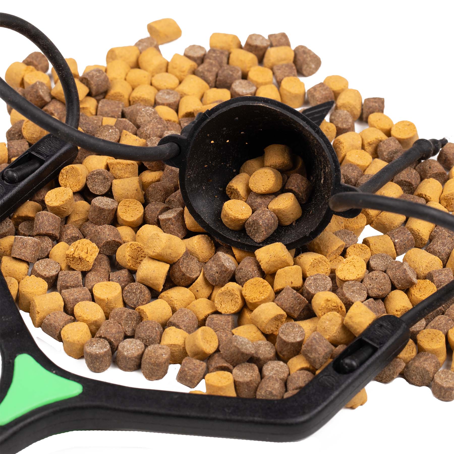 PELET METHOD FEEDER - YELLOW SPIN 8MM 800g - balení 1 ks